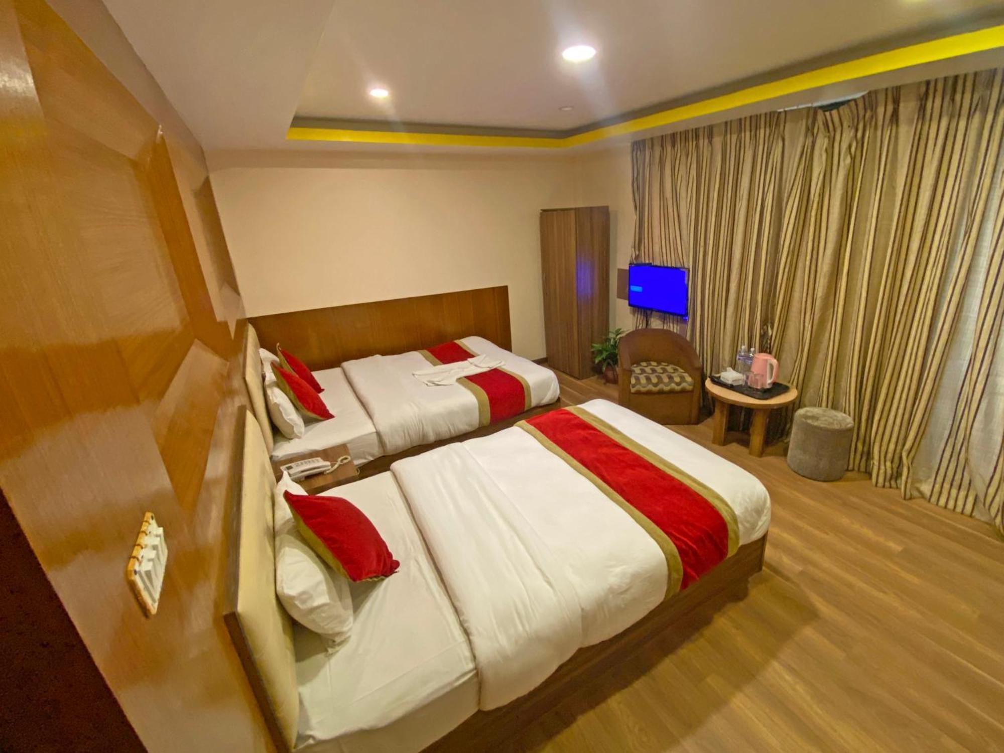 Hotel Airport Holiday Kathmandu Exterior foto