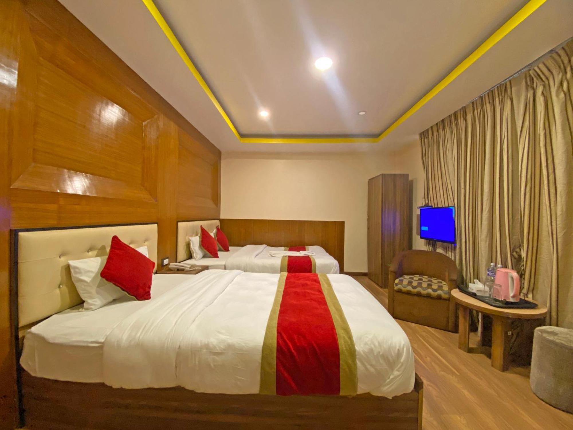 Hotel Airport Holiday Kathmandu Exterior foto