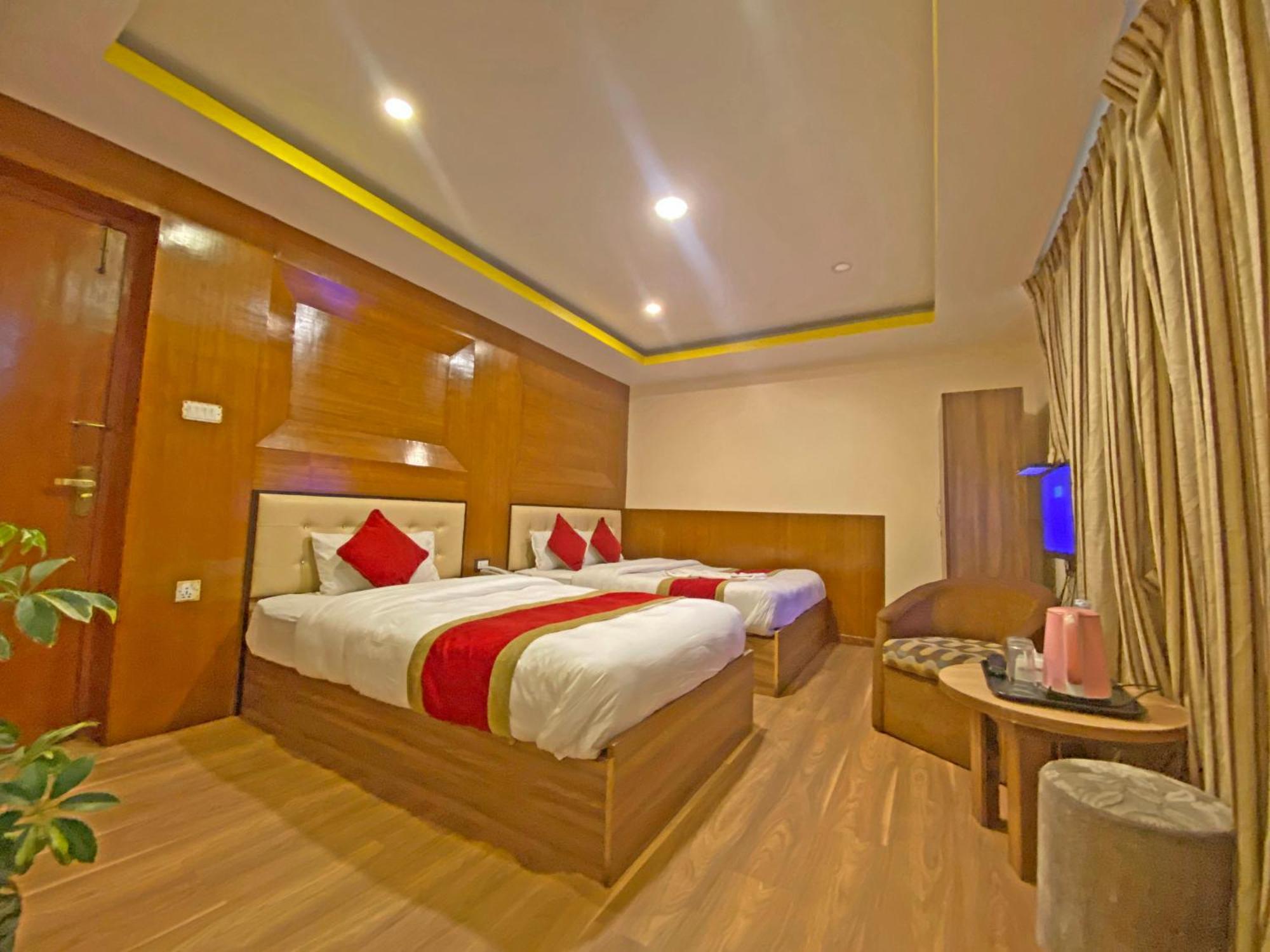 Hotel Airport Holiday Kathmandu Exterior foto